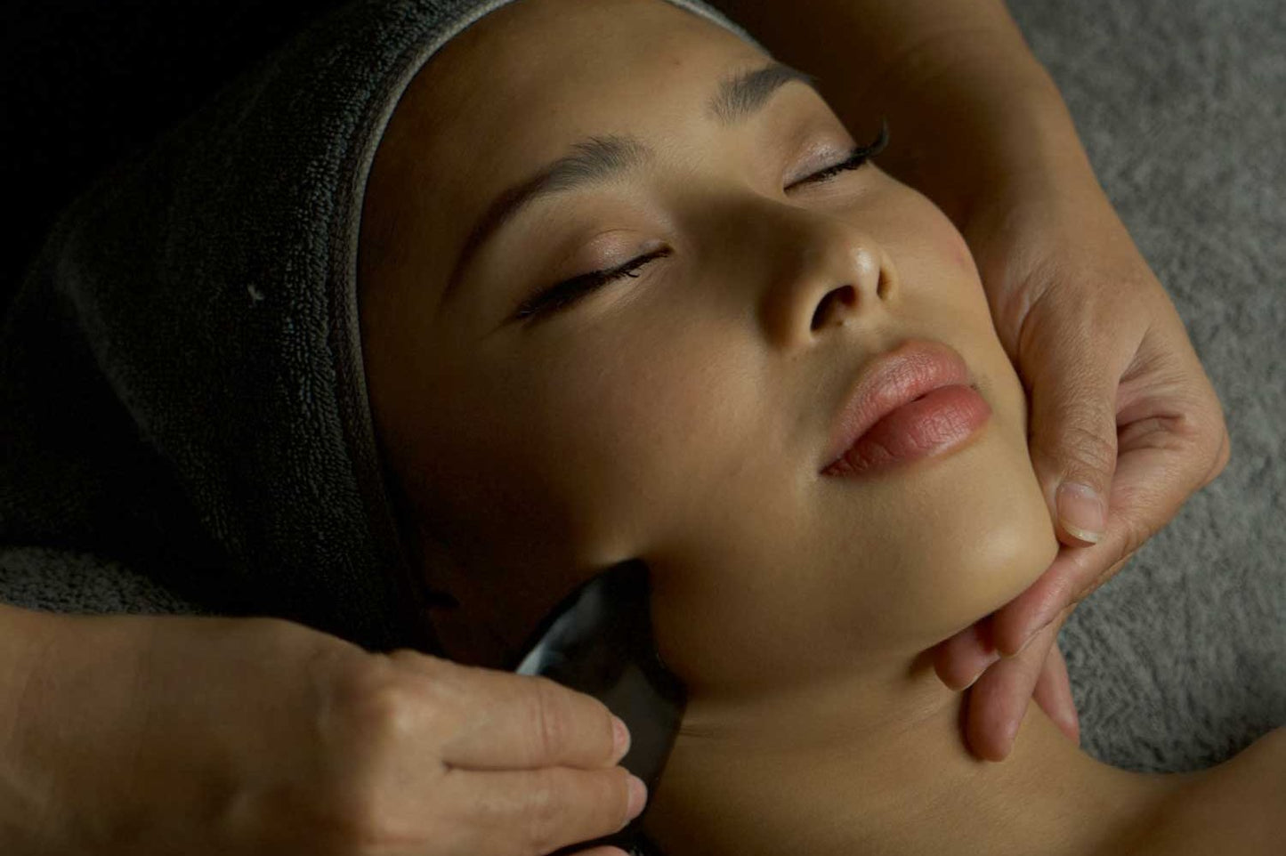 Facial Lymphatic Drainage Massage