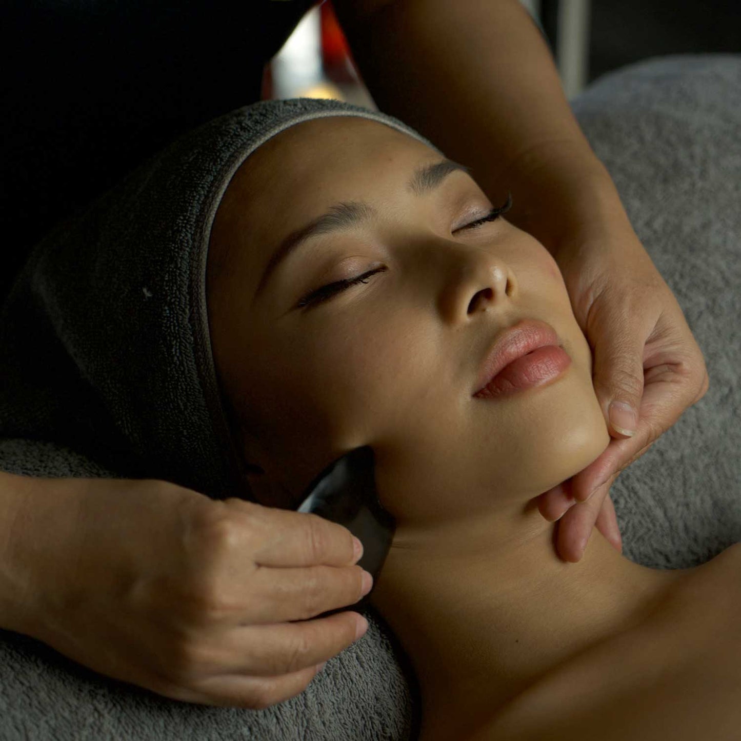 Facial Lymphatic Drainage Massage